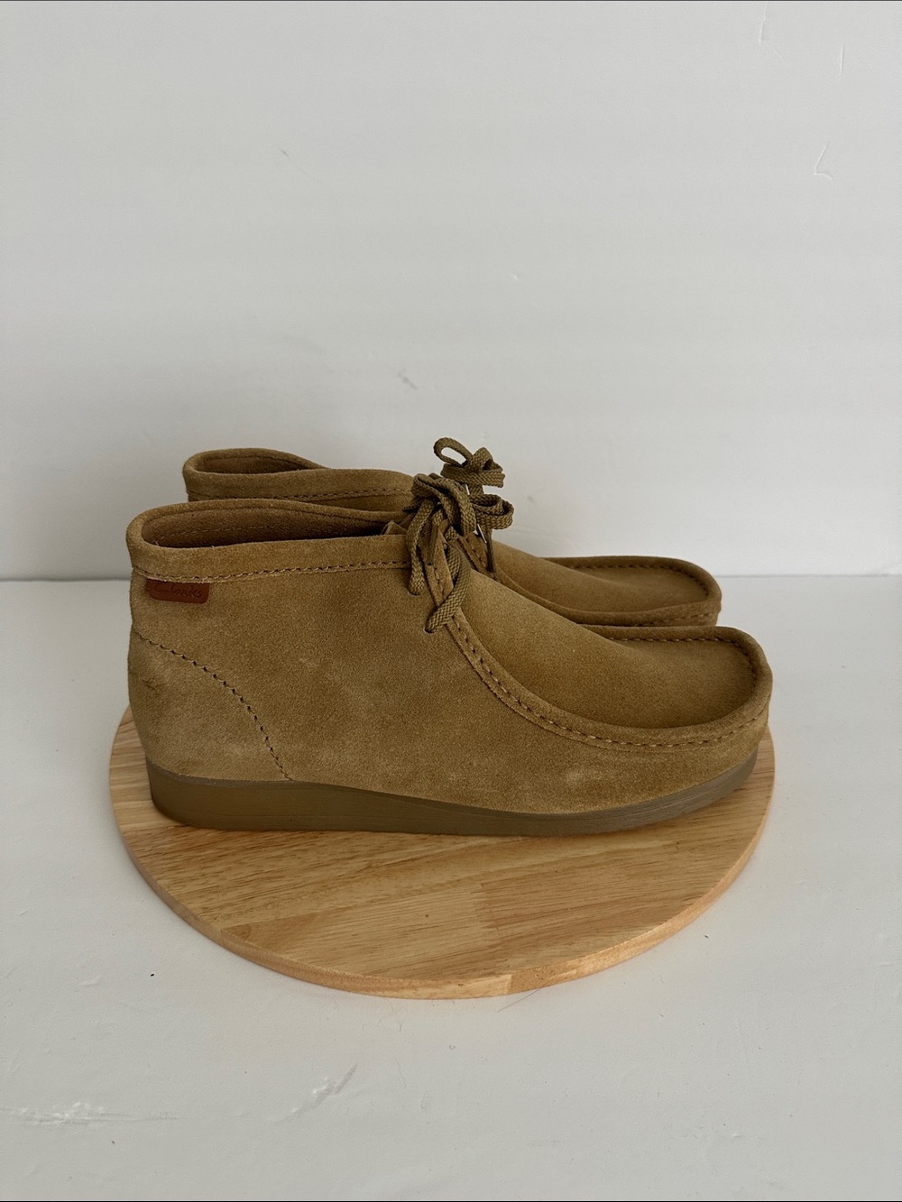 Clarks Mens Wallaston Flat Heel Chukka Boots